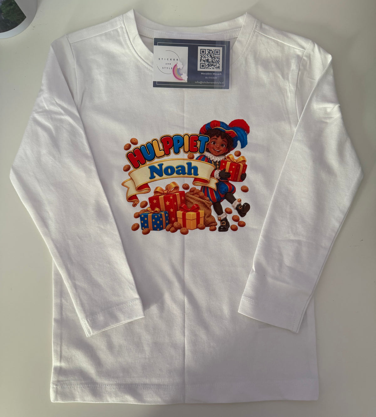 Gepersonaliseerd Hulppiet-shirt ❤️💙