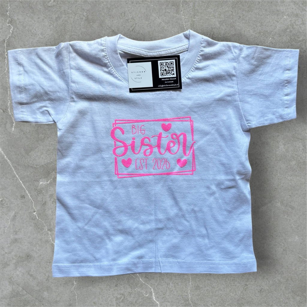 T-shirt met een geboorte aankondiging